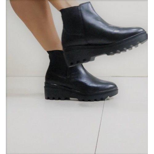 Tronchetto donna Beatles nero con zeppa