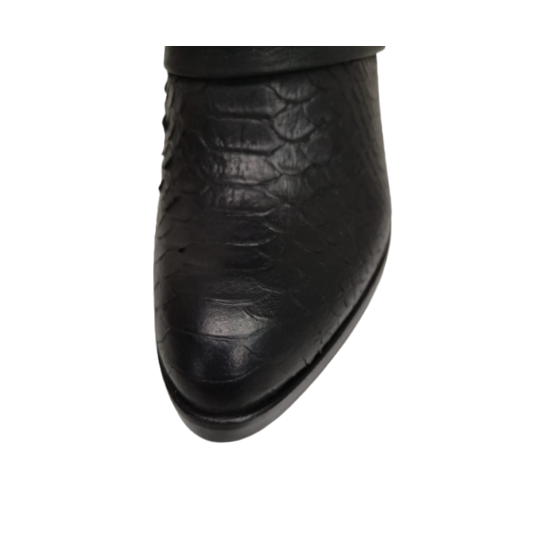 Stivaletti camperos donna con borchie vera pelle nero