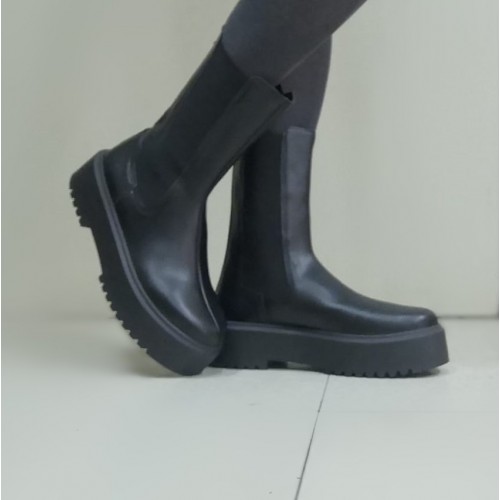 Anfibio nero donna con zeppa da infilare