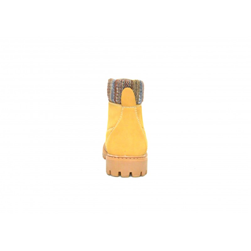 Scarponcini in nabuk giallo