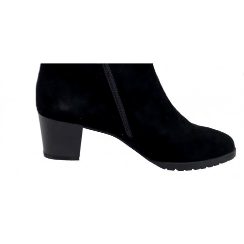 Tronchetto donna camoscio nero tacco...