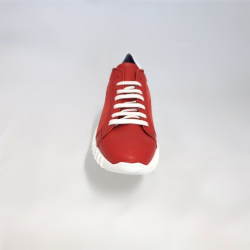 Sneaker rossa fondo bianco vera pelle