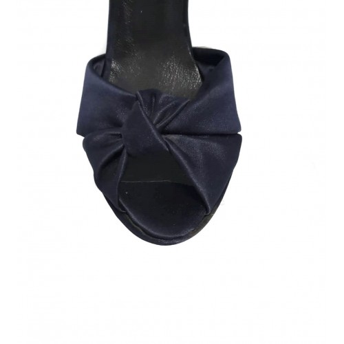 Sandalo donna raso blu fasciato tacco...