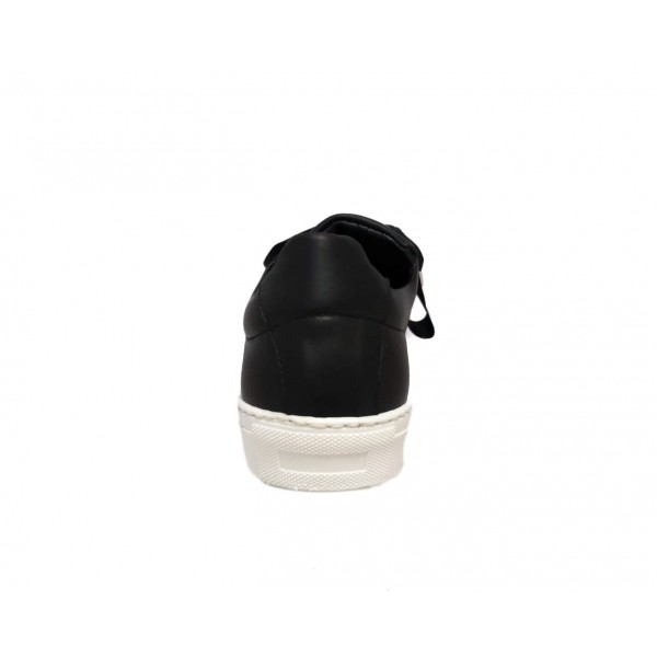 Esclusive sneakers donna pelle con lacci raso