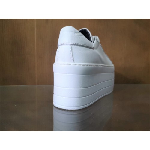 Sneakers donna bianche e nere zeppa...